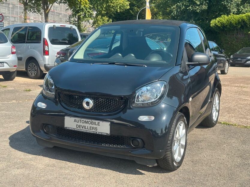 Smart ForTwo 85.800 km 8.490 € Bremen 28199