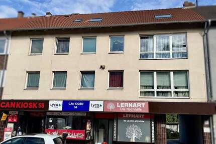 Haus zum Kaufen in Langenhagen 925.000 € 345.2 m² 12 zimmer