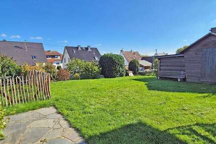 Haus zum Kaufen in Hünstetten 698.000 € 274 m² 7 zimmer