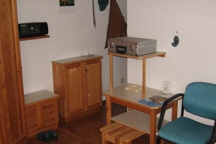 hochwertig möbliertes Appartment 1 zimmer