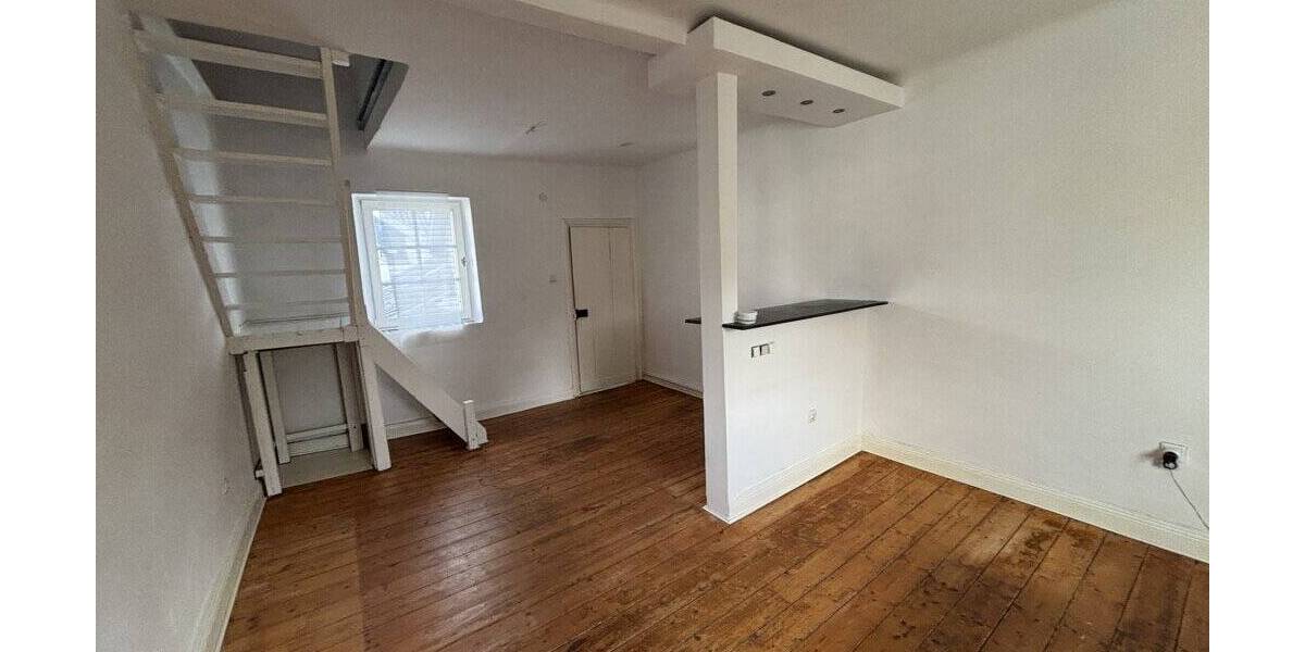 Etagenwohnung Aachen Horbach - 5 Zimmer, 131 m&sup2;, 199.000&euro; | Angebot:26192203