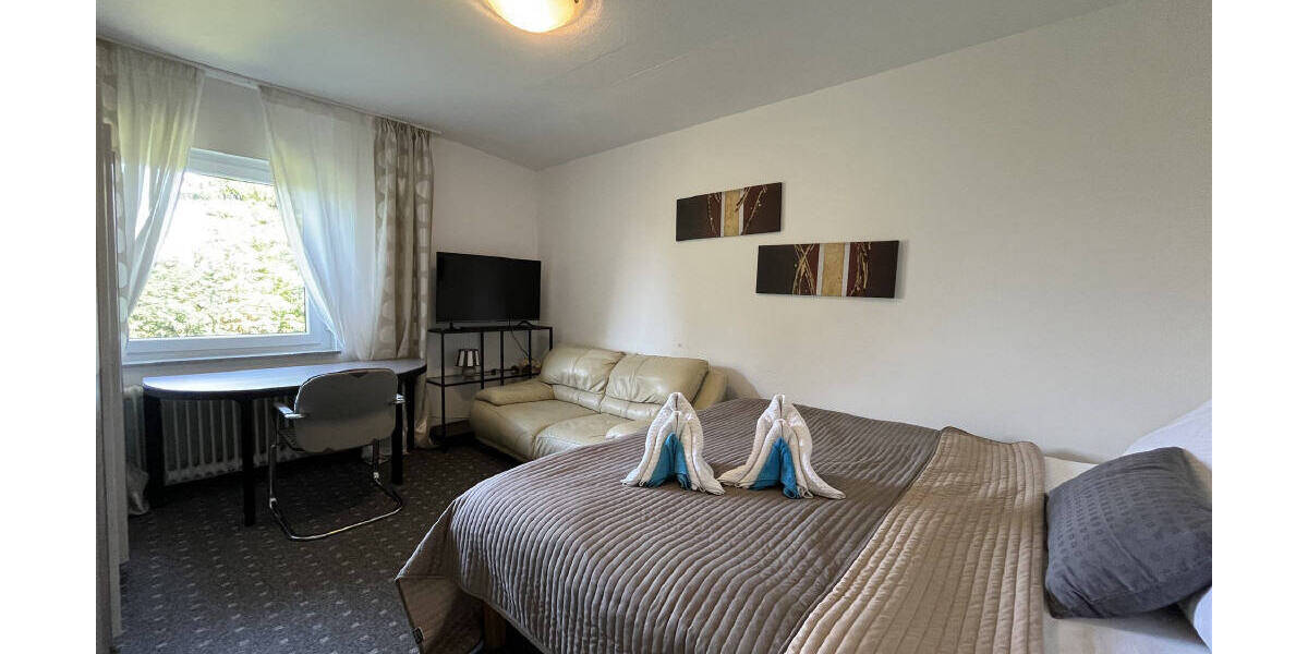 Mehrfamilienhaus, Wohnhaus Erlangen Bruck - 8 Zimmer, 890.000&euro; | Angebot:25192682