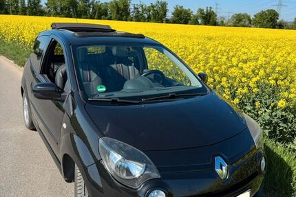 Renault Twingo 145.549 km 3.300 &euro; Plankstadt 68723