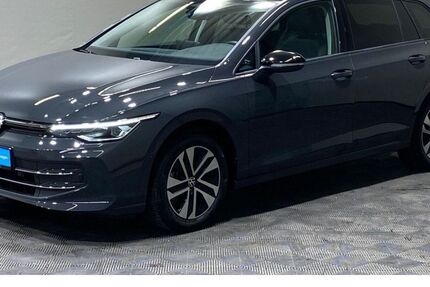 VW Golf 11.968 km 33.920 &euro; Doberlug-Kirchhain 03253