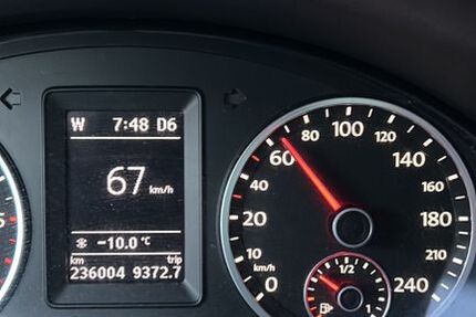 VW Tiguan 236.000 km 8.500 &euro; Bergen 83346