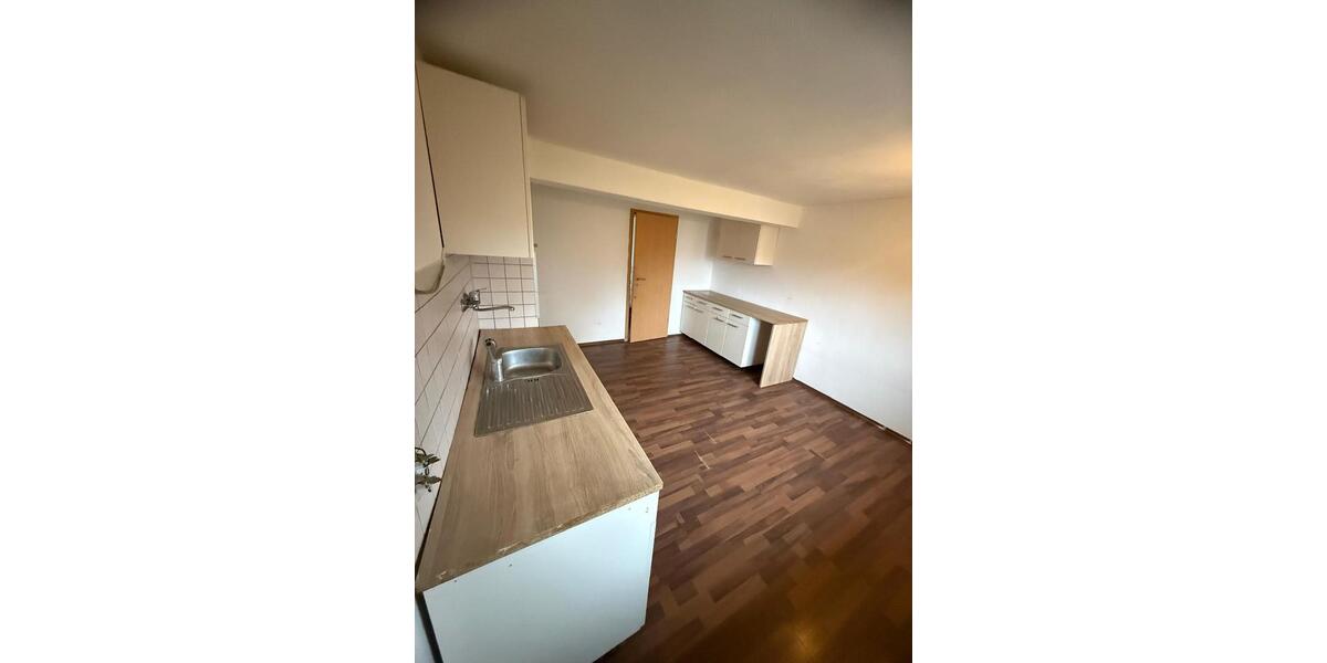 Einfamilienhaus Runkel - 5 Zimmer, 120 m&sup2;, 1.200&euro; | Angebot:24748814