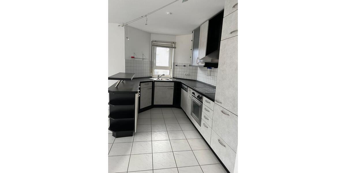 Dachgeschoßwohnung Griesheim - 3 Zimmer, 72 m&sup2;, 298.000&euro; | Angebot:26252302