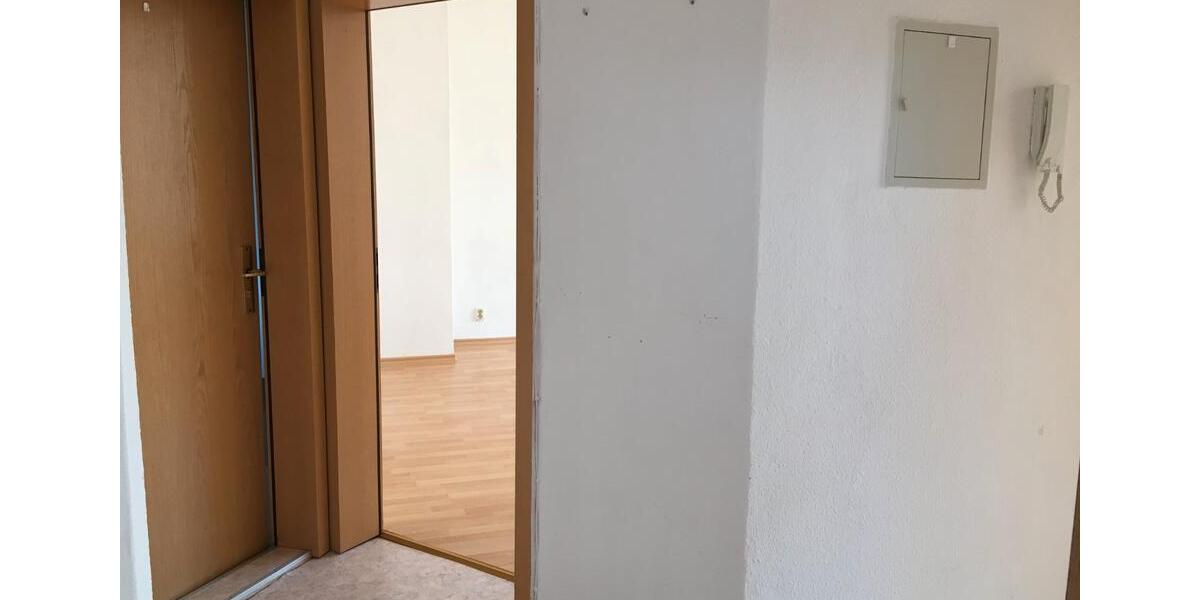 Etagenwohnung Ballenstedt - 3 Zimmer, 80 m&sup2;, 400&euro; | Angebot:26235243