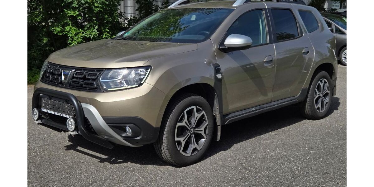 Dacia Duster 91.000 km 16.489 &euro; Pforzheim 75179
