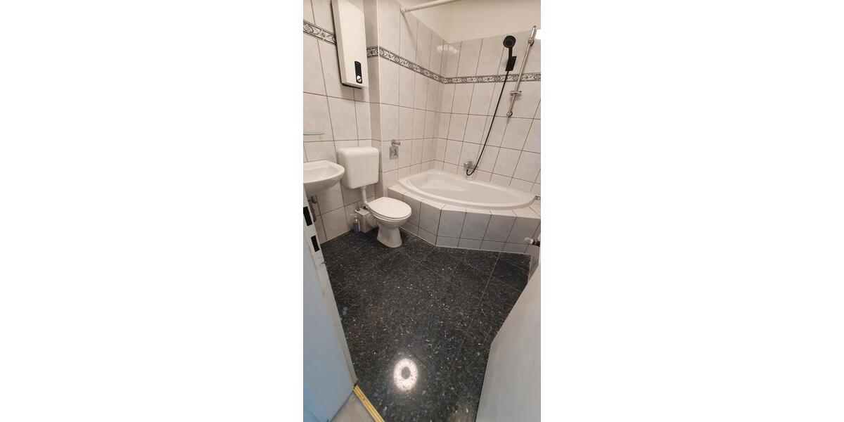 Etagenwohnung Duisburg Duisburg-Mitte - 4 Zimmer, 101 m&sup2;, 159.700&euro; | Angebot:26350142