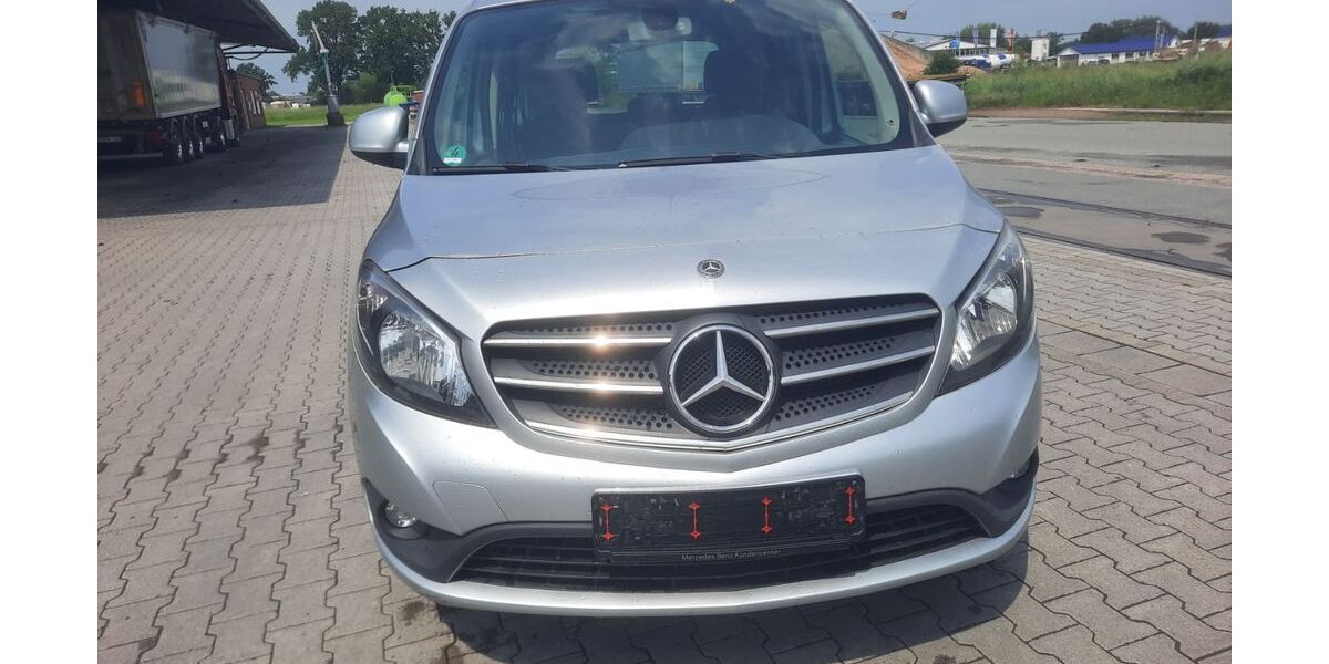 Mercedes-Benz Citan 254.000 km 6.600 &euro; Bassum 27211