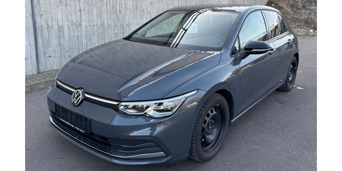 VW Golf 136.000 km 16.200 &euro; Essingen­­­ 73457