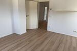 Dachgeschoßwohnung Esslingen am Neckar Oberesslingen - 2.5 Zimmer, 75 m&sup2;, 1.000&euro; | Angebot:25299886