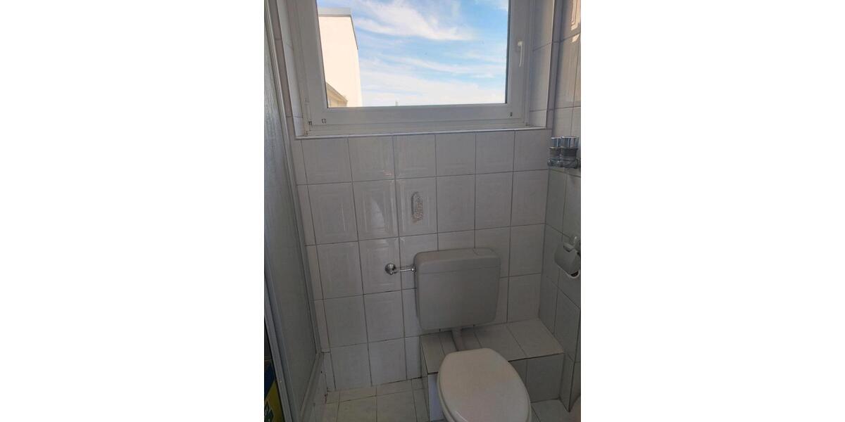 Einfamilienhaus Siegburg - 2 Zimmer, 60 m&sup2;, 892&euro; | Angebot:26327043