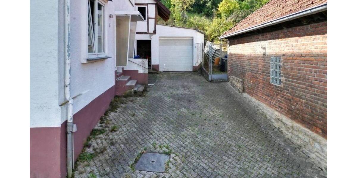 Einfamilienhaus mit großem Garten 6 zimmer