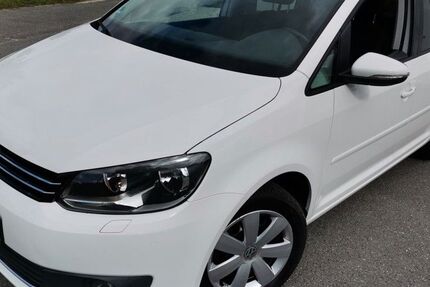 VW Touran 166.600 km 8.499 &euro; Fürth 90762