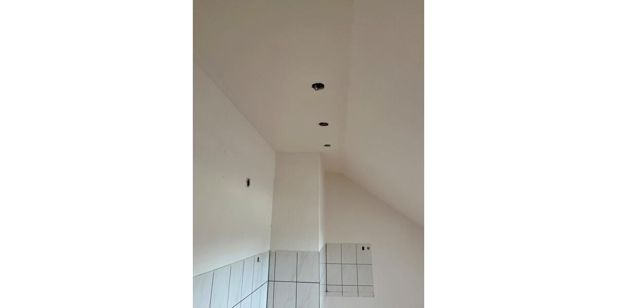 Dachgeschoßwohnung Herne Sodingen - 2.5 Zimmer, 45 m&sup2;, 400&euro; | Angebot:25926348