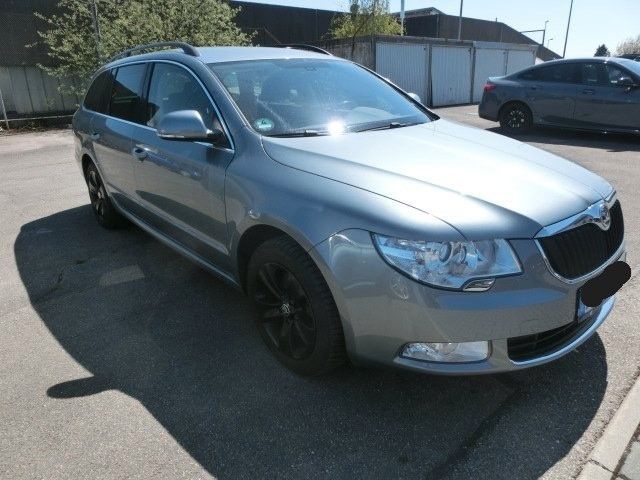 Skoda Superb 175.230 km 7.600 &euro; Lossburg 72290