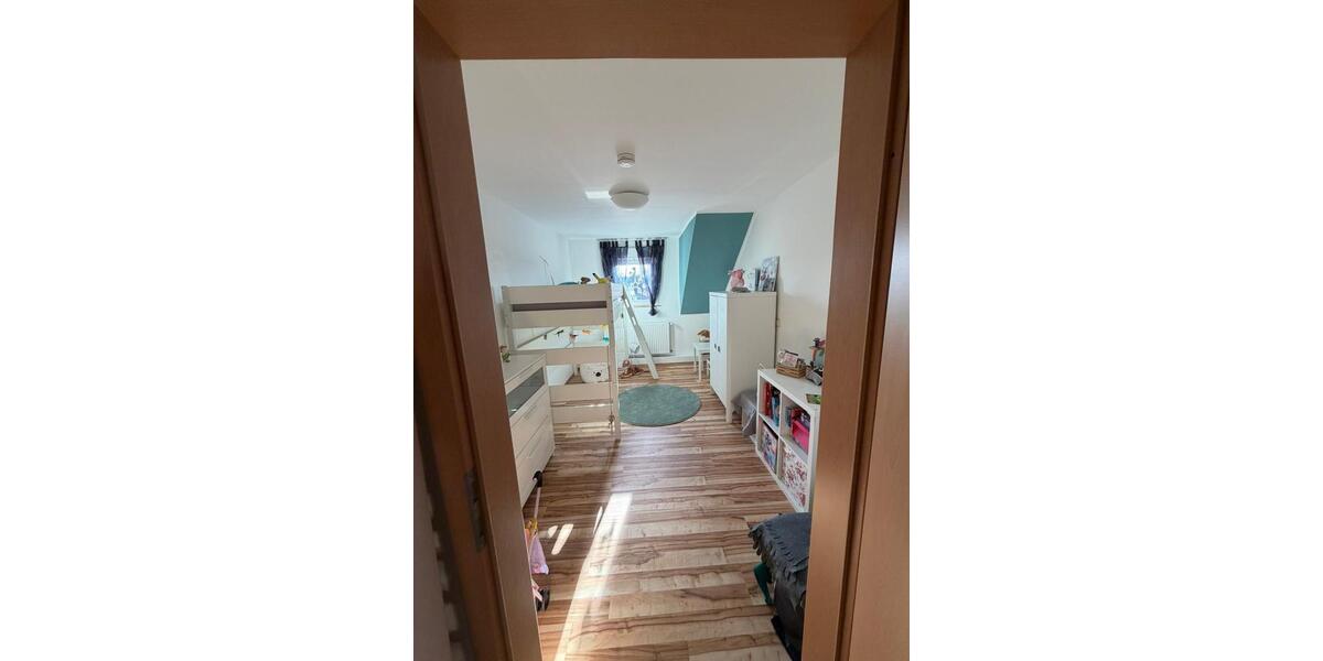Maisonettenwohnung Rheinberg - 4 Zimmer, 99 m&sup2;, 710&euro; | Angebot:25022121