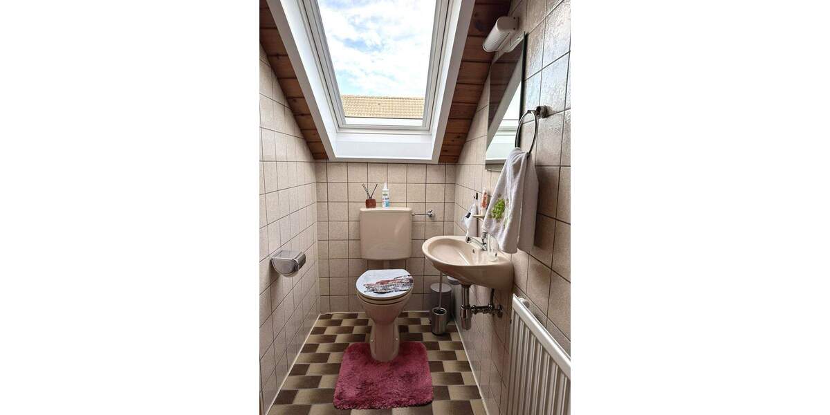 Einfamilienhaus Vöhringen - 7 Zimmer, 201 m&sup2;, 549.000&euro; | Angebot:24855518