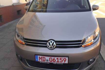 VW Cross Touran 207.600 km 6.500 &euro; Magdeburg 39122