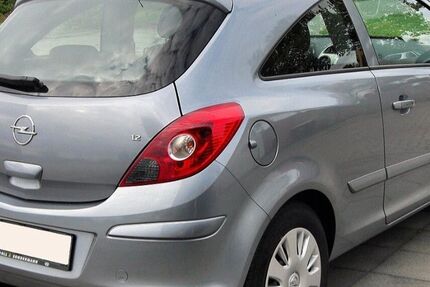 Opel Corsa 132.300 km 4.750 &euro; Hillscheid 56204