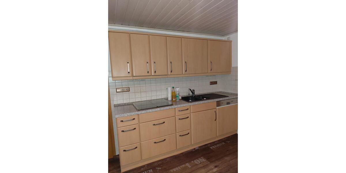 Doppelhaushälfte Hofgeismar - 6 Zimmer, 139 m&sup2;, 160.000&euro; | Angebot:25292736