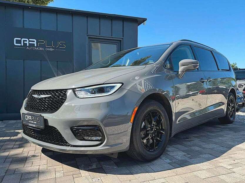 Chrysler Pacifica 45.971 km 34.990 € Leipzig 04178