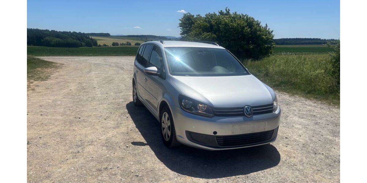 VW Touran 167.240 km 5.000 &euro; Welzheim 73642