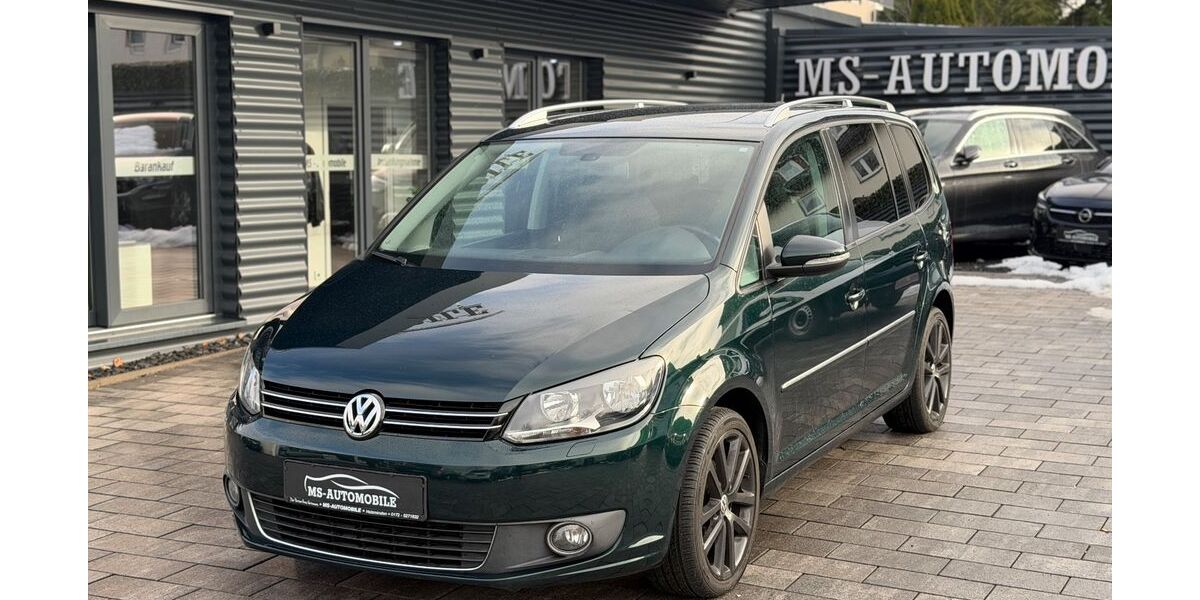 VW Touran 124.987 km 8.790 &euro; Holzminden 37603