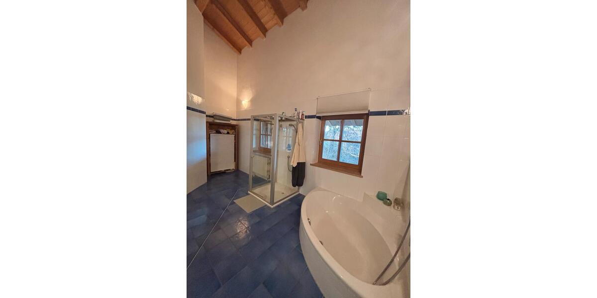 Einfamilienhaus Hohenbrunn - 4.5 Zimmer, 211 m&sup2;, 3.400&euro; | Angebot:24768386