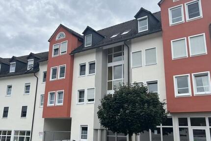 modernes 1-Zimmer-Appartement mit Balkon, EBK und TG-Stellplatz zimmer