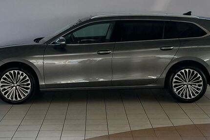 VW Passat Variant 9.000 km 54.990 &euro; Wedel 22880