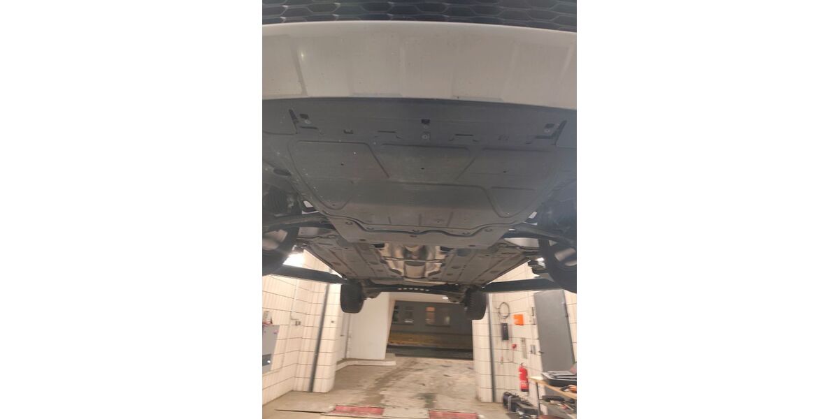 VW T-Roc 57.424 km 21.000 &euro; Braunschweig 38100