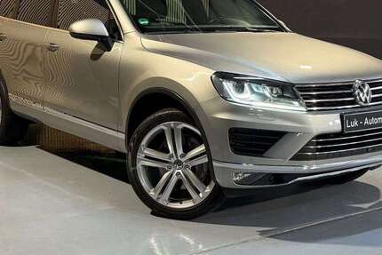VW Touareg 242.000 km 24.900 € Königsbrunn 86343