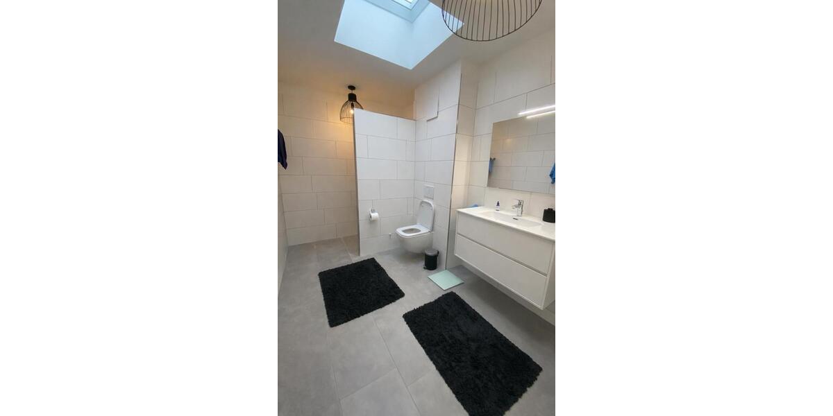 Moderne Penthouse-Wohnung mit Dachterrasse in Merzig zu vermieten 4 zimmer