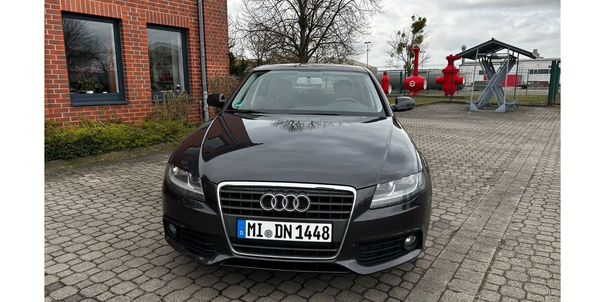 Audi A4 240.000 km 4.450 &euro; MAGDEBURG 39124