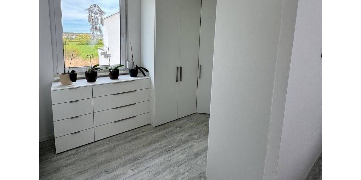Reihenendhaus Höchstadt - 4 Zimmer, 136 m&sup2;, 499.000&euro; | Angebot:26290628