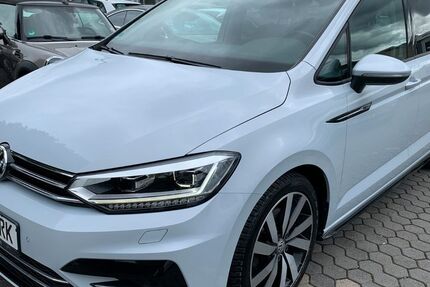 VW Touran 107.665 km 21.499 &euro; Mechernich/Kommern 53894