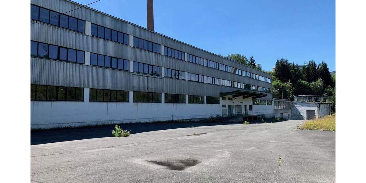 Gewerbeimmobilie mit Entwicklungspotenzial - ca. 6.000?m² Nutzfläche provisionsfrei im Share Deal zimmer