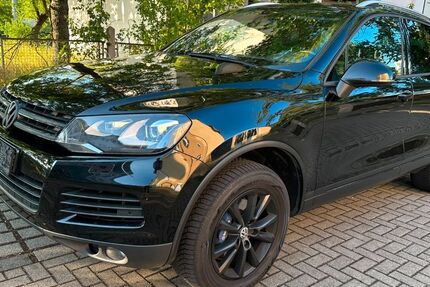 VW Touareg 262.000 km 7.990 &euro; Dresden 01097