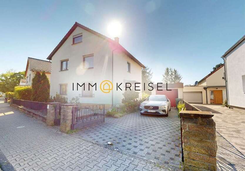 Haus zum Kaufen in Linkenheim-Hochstetten 699.000 € 161 m²