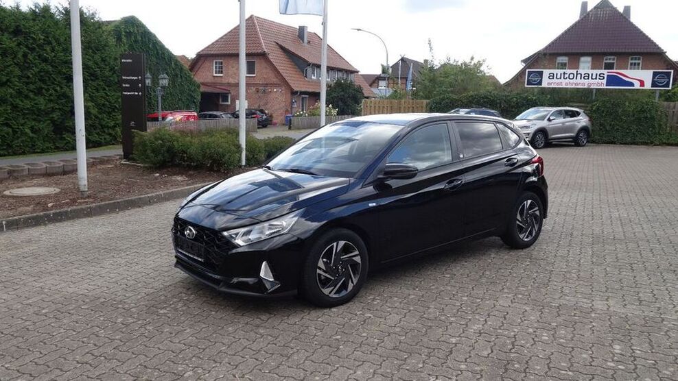 i20