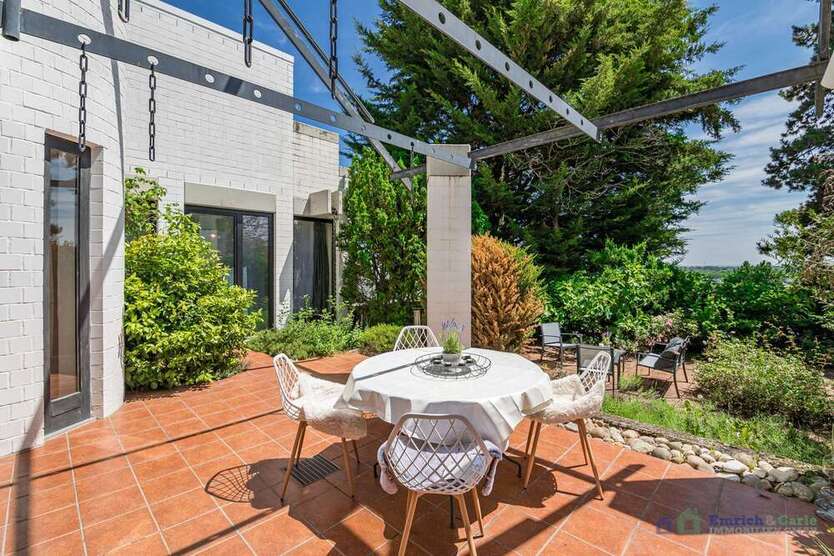 Haus zum Kaufen in Mainz-Laubenheim 910.000 € 167 m²