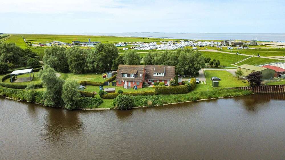 Haus zum Kaufen in Dornum 1.095.000 € 320 m² - Einfamilienhaus Dornum | Angebot:27034223