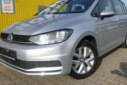 VW Touran 70.700 km 13.500 &euro; Oerlenbach 97714