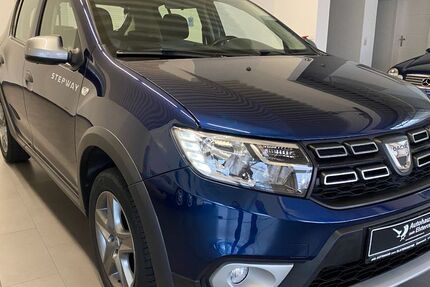 Dacia Sandero 100.100 km 8.900 € Elsterwerda 04910