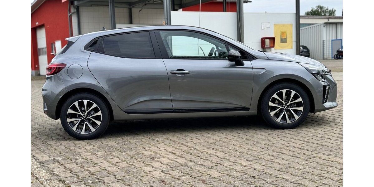 Mitsubishi Colt PLUS 1.0 T.B.KlimaA/Led/CarPlay/SitzH. 7.000 km 18.990 &euro; Donauwörth 86609