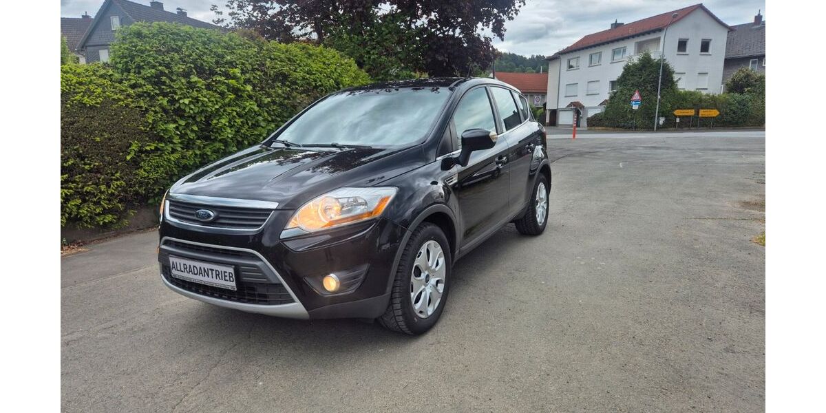Ford Kuga 117.000 km 7.500 &euro; Biedenkopf 35216