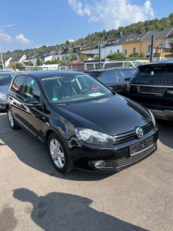 VW Golf 204.000 km 5.900 € Densborn 54570